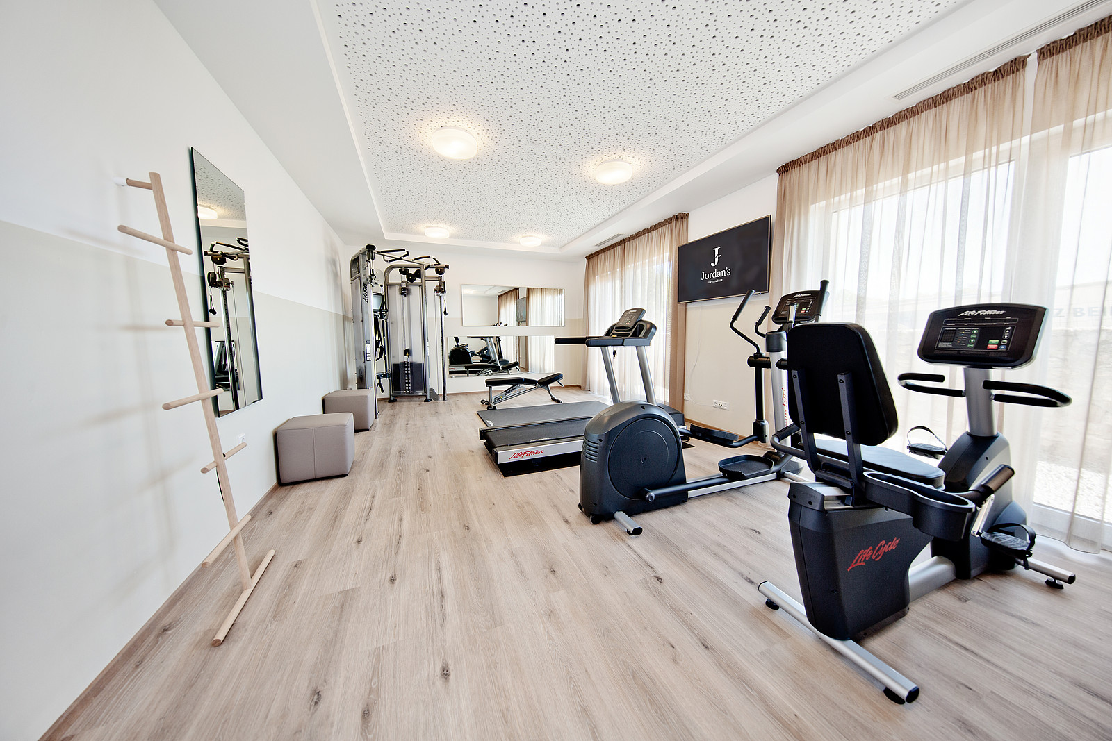  Jordans Untermühle - Wellnesshotel in Rheinhessen, Fitnessraum