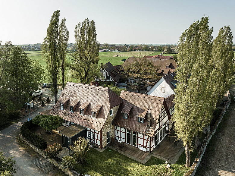 Jordan's Untermühle - Hotel außen - Vogelperspektive 