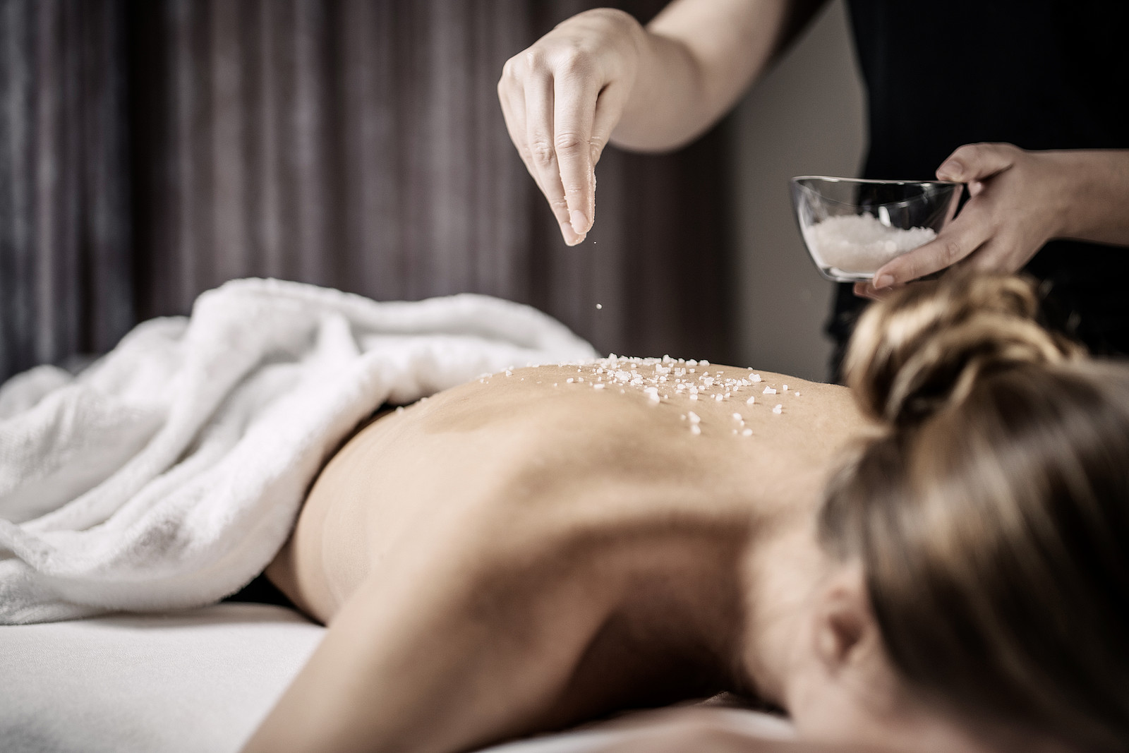  Jordans Untermühle - Wellnesshotel in Rheinhessen, Rückenmassage