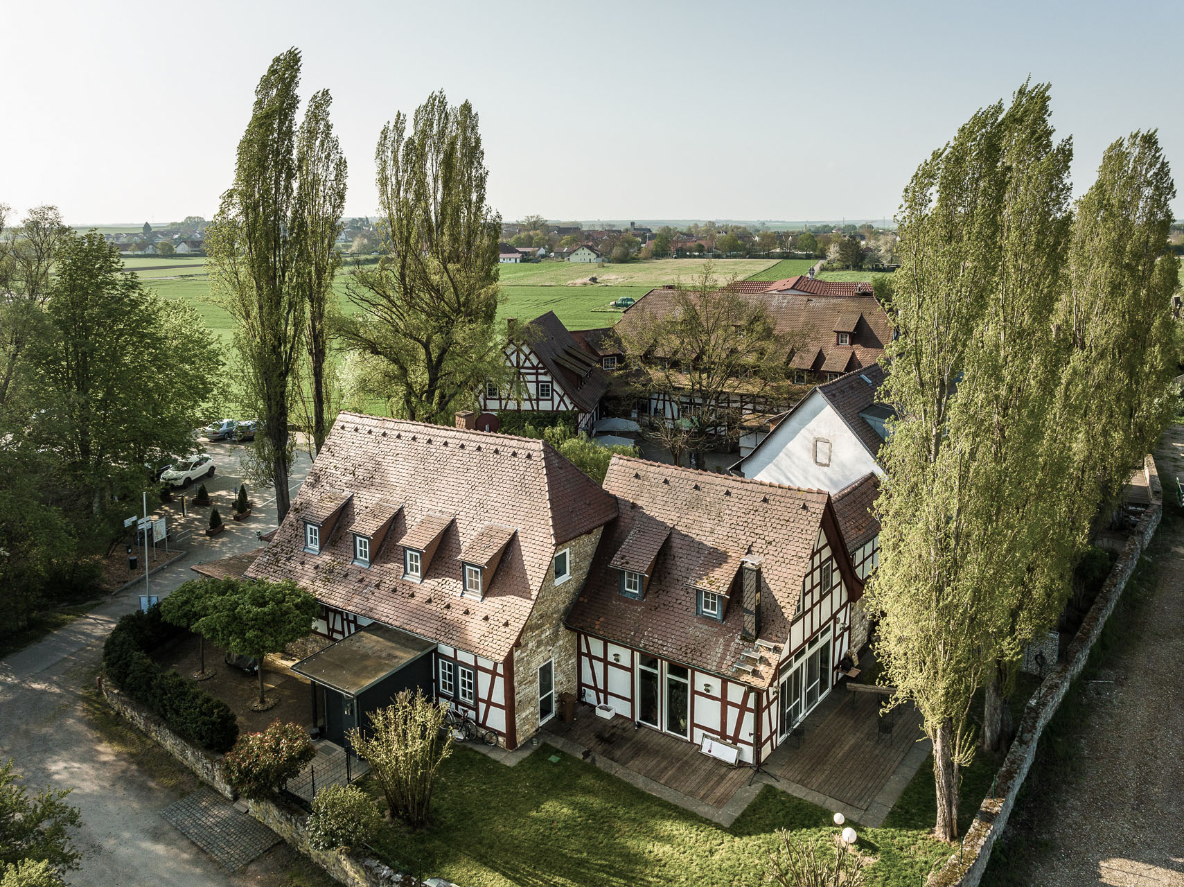 Jordan's Untermühle - Hotel außen - Vogelperspektive 